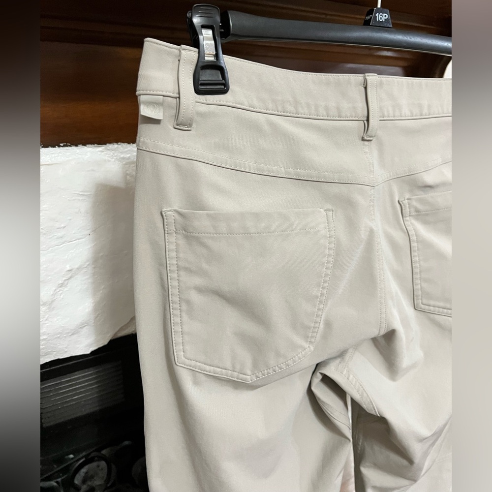 Lululemon Mens Size 31 ABC Classic Fit 5 Pocket Casual Pants Trousers 31 X 30 - Picture 3 of 12